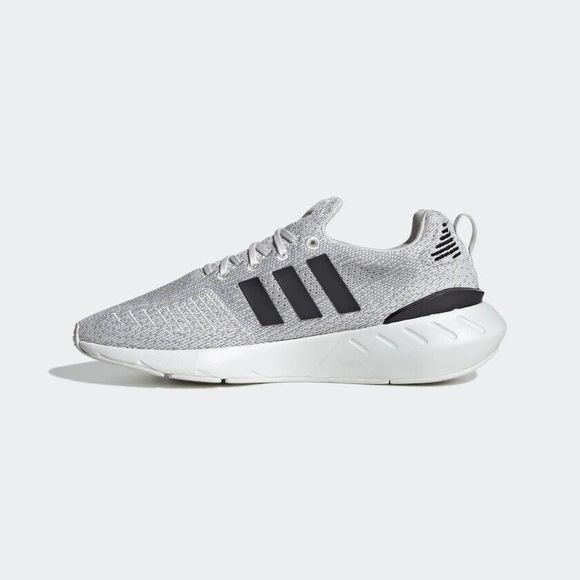 WOMEN'S Adidas Originals Swift Run 22 Crystal White GV7969 - Picture 7 of 9